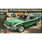 Carro Ford Mustang 2+2 Fastback - REVELL ALEMA