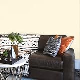 Johnstone's One Coat Matt Emulsion Paint Magnolia 2.5L view 4