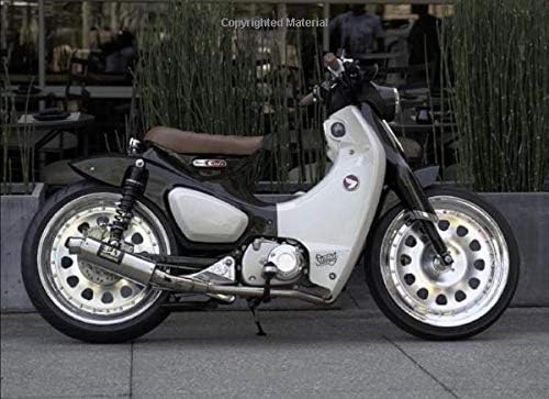Honda Super Cub: 120 pages with 20 lines you can use as a journal or a notebook .8.25 by 6 inches. Paperback – 29 Dec. 2019