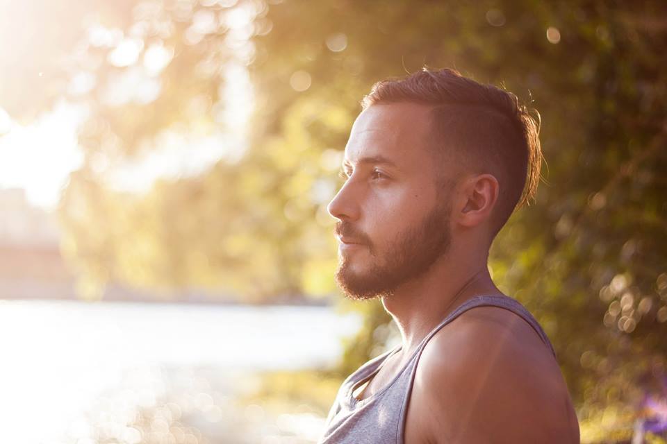 Rich Larson Alle Hörbücher bei Audible.de