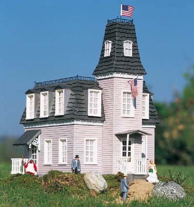 PIKO G SCALE MODEL TRAIN BUILDINGS - THE MANSION - 62023 by Piko