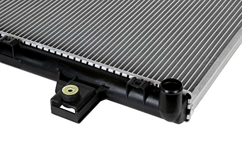 Prime Choice Auto Parts RK830 Aluminum Radiator - Thumbnail 5