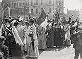 Image de Soldiers and Suffragettes: The Photography of Christina Broom