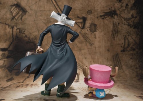TAMASHII-NATIONS-One-Piece-Tony-Tony-Chopper-Dr-Hiluluk-Figura-de-6-cm17-cm-Bandai-BDIOP776976