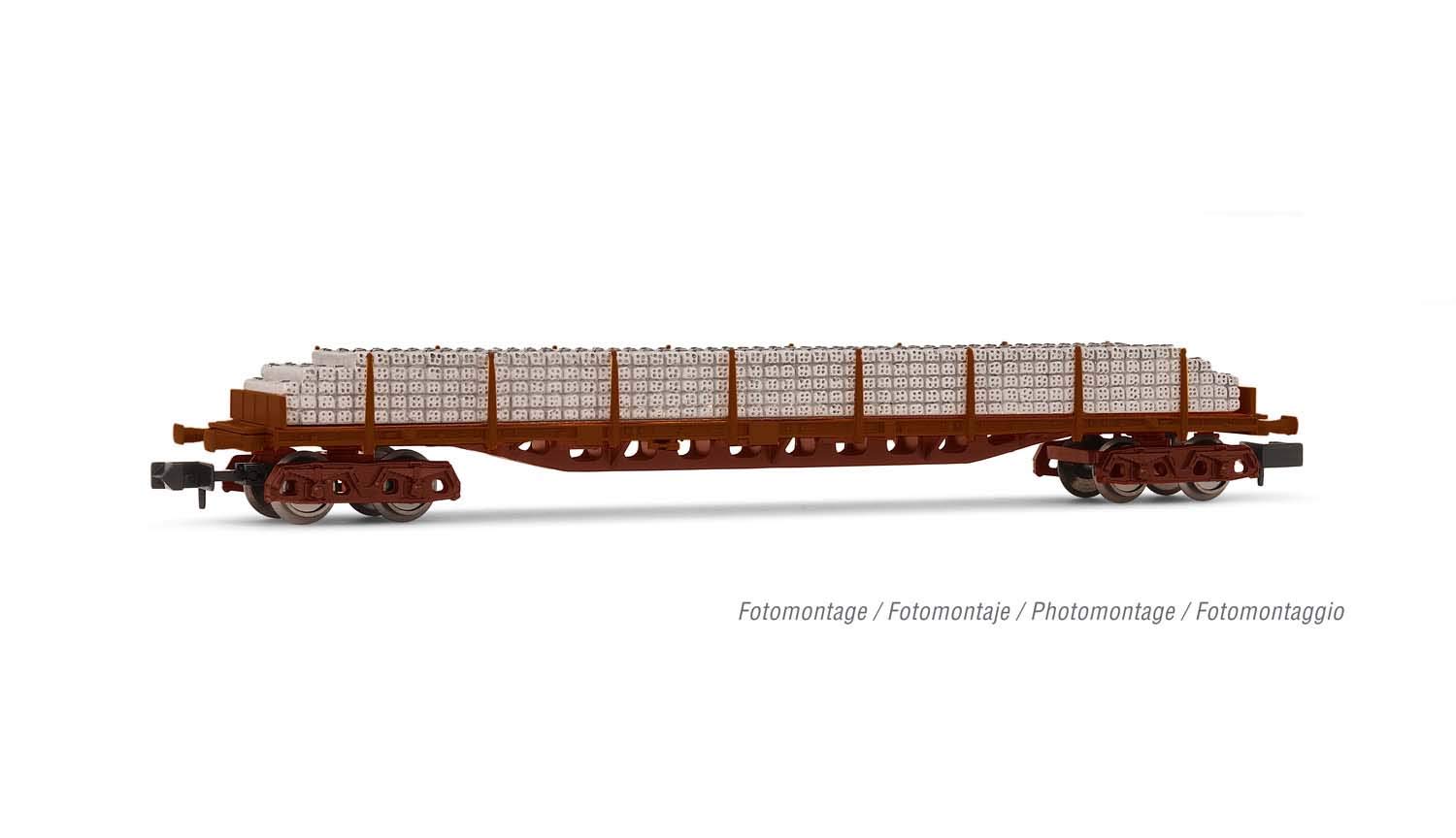 ARNOLD HN6503 RENFE, 4-Axle Stake Wagon, Oxide Red, Loaded with Concrete Sleepers, Period IV Rolling Stock