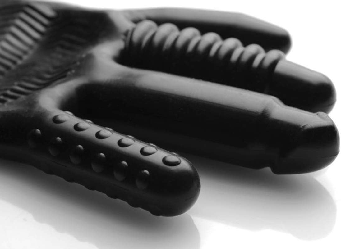 Pleasure Poker Textured Glove, Black, One Size (S-L 34 - 40) - Image 3