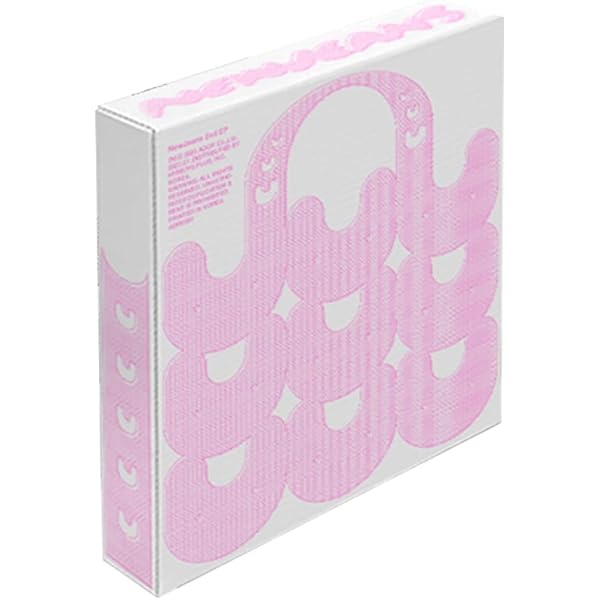 Amazon.com: NewJeans - 2nd EP 'Get Up' [Bunny Beach Bag ver