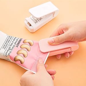 Skreened Bag Sealer Mini, Handheld Bag Heat Vacuum Sealer, Heat Sealer & Cutter Portable Bag Resealer Machine Food Saver for Plastic Bags Storage Snack Cookies Fresh (10*4*3.5)