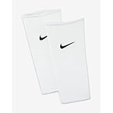 Nike Unisex Guard Lock Sleeve