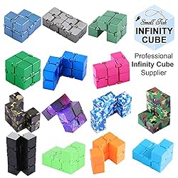 SMALL FISH Fidget Infinity Cube - Built-in Metal