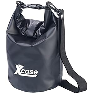 Xcase Overboard Beutel: 3er-Set wasserdichte Packsäcke aus LKW-Plane, 5/10/20 Liter, schwarz (Taschen wasserfest, Waterbag, Unterwasserlicht) 5 Schnorchelmasken 51ij2wP1hYL. SS300 Wasserdicht, staubdicht und schwimmfähig • Extrem robust: kratz- und rissfestes Material • Not-Kopfkissen-Funktion • Verstellbarer Schulterriemen • Auch als Wasserbehälter verwendbar
Extrem strapazierfähige Industrie-Plane (500D Tarpaulin) • Als Eimer nutzbar, z.B. für Outdoor-Duschwasser (nicht für Trinkwasser geeignet) • Verstellbarer Schultergurt
Staub- und wasserdicht sowie schwimmfähig • Auch sehr praktisch als Not-Kopfkissen • Farbe: schwarz