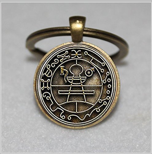 Key of Solomon Sigil Keychain ,in Silver Plated Bezel Keychain,with matching chain Keychainï¼ŒUnique Key Ring Customized Giftï¼ŒEveryday Gift Key Chain
