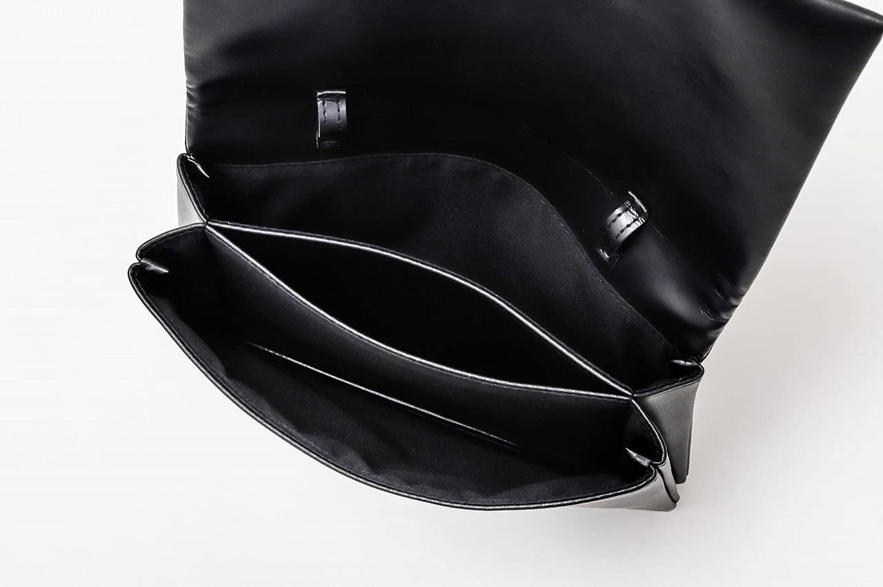 CLANE 3ROOM SHOULDER BAG BOOK BLACK：7/9発売 【ムック本付録】クラネ 3ルームショルダーバッグ(BLACK) 仕分けができる3層構造