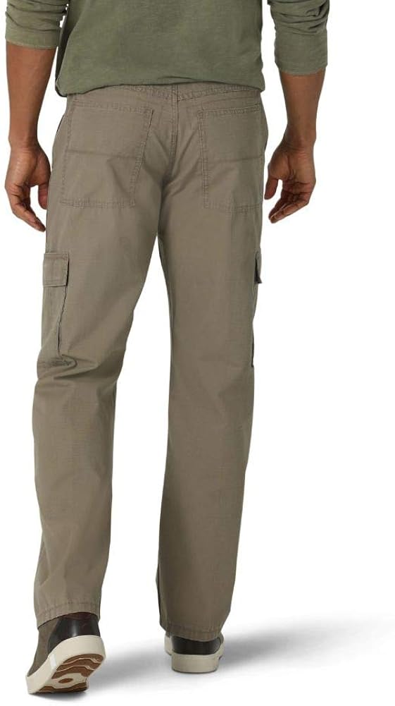 Wrangler Authentics Men's Classic Twill Relaxed Fit Cargo Pant at  Men’s Clothing store