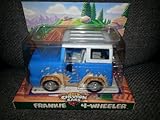 Chevron Cars Frankie 4-Wheeler with Removable Roof, 2 Piece Set