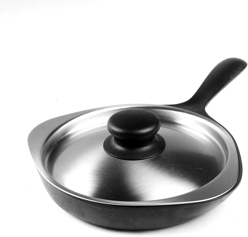 柳宗理の鉄器ミニパンが置かれている様子