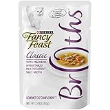 Purina Fancy Feast Classic with Mackerel & Vegetables Cat Food - (32) 1.4 oz. Pouch