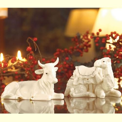 Belleek Holiday Collection Manger Set