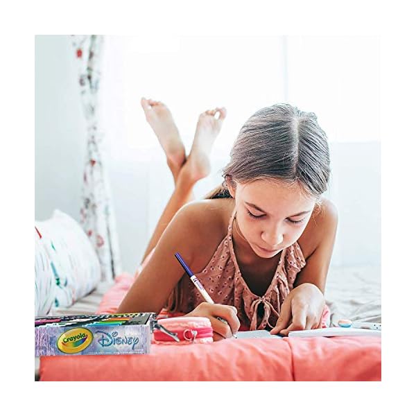 Crayola-Inspirational-Art-Case-Frozen-2-100-Pieces Crayola Inspirational Art Case Frozen 2 - 100 Pieces