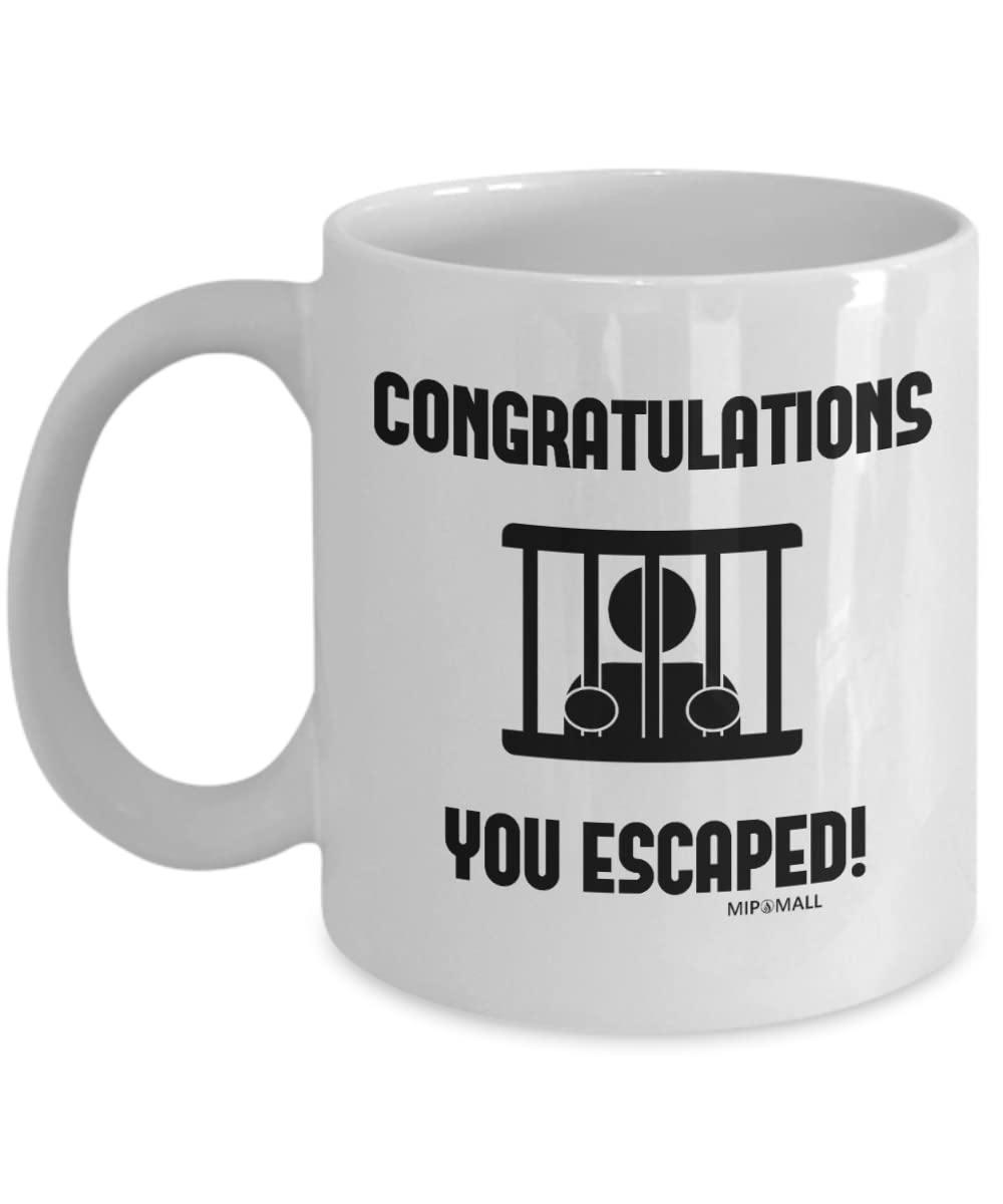 Leaving Gifts Mugs for Colleagues Boss Men Women, Funny Work Christmas Presents for New Job Traitor, Congratulations You Escaped Coffee Cup, MG0001