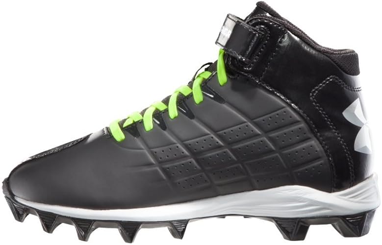 10c football cleats