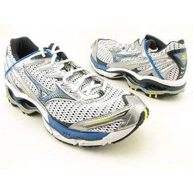 mizuno wave creation 10.5