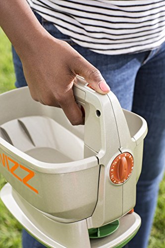 3 Scotts+71131+Wizz+Hand+Held+Spreader