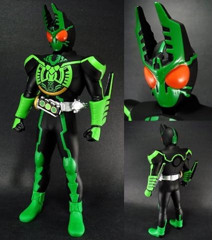 Amazon Com Masked Rider Kamen Rider Ooo Dx Soft Vinyl Figure 2 Gatakiriba Combo By Banpresto Toys Games