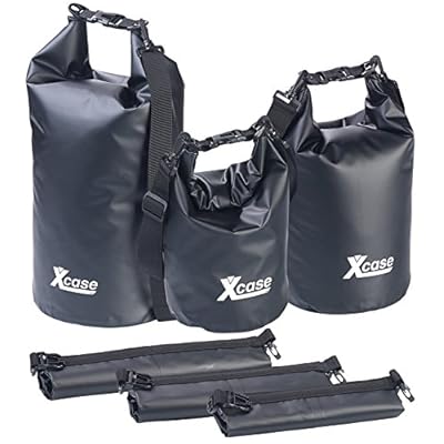 Xcase Overboard Beutel: 3er-Set wasserdichte Packsäcke aus LKW-Plane, 5/10/20 Liter, schwarz (Taschen wasserfest, Waterbag, Unterwasserlicht) 1 Schnorchelmasken 51jEnBkIvuL. SS400 Wasserdicht, staubdicht und schwimmfähig • Extrem robust: kratz- und rissfestes Material • Not-Kopfkissen-Funktion • Verstellbarer Schulterriemen • Auch als Wasserbehälter verwendbar
Extrem strapazierfähige Industrie-Plane (500D Tarpaulin) • Als Eimer nutzbar, z.B. für Outdoor-Duschwasser (nicht für Trinkwasser geeignet) • Verstellbarer Schultergurt
Staub- und wasserdicht sowie schwimmfähig • Auch sehr praktisch als Not-Kopfkissen • Farbe: schwarz