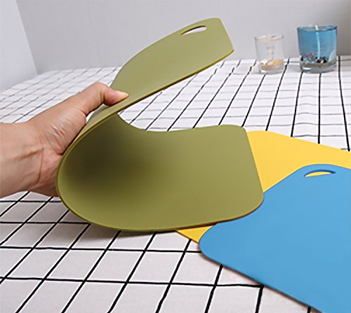 DELIGHT Flexible TPU Cutting Board with Stand, Dishwasher Safe, BPA-Free, FDA approval material, Heat and Cut Resistant, Anti-bacterial, Set of 3, Green, Yellow, Sky Blue