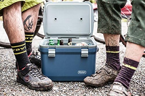 16 qt stanley cooler