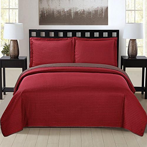Honors Home 3-Piece Oversized Quilt Set with Pillow Sham, Lightweight, Hypoallergenic, Soft Brushed Microfiber, Machine Washable All-Season Bedding Collection (Queen, Rust)