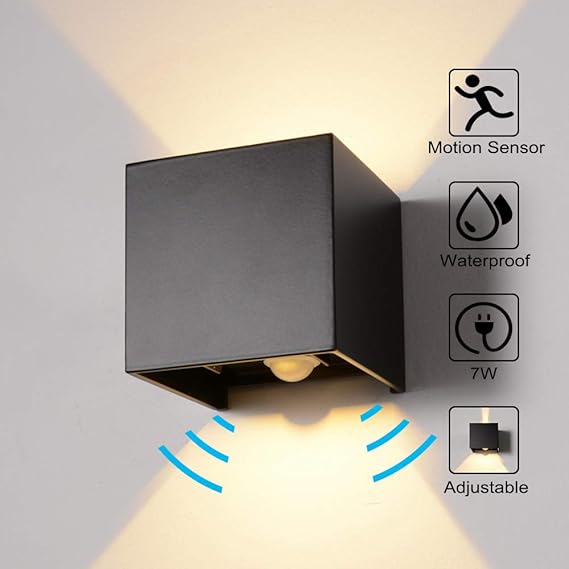 Wandleuchte Bewegungsmelder Außen/Innen LED Wandbeleuchtung, 7W Warmes Licht Wasserdicht Verstellbare Walllampe, Wandleuchte 