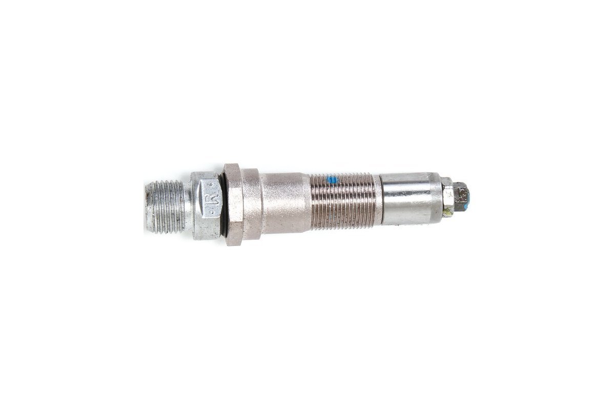 SHIMANO PDM647 Right Mounting Axis