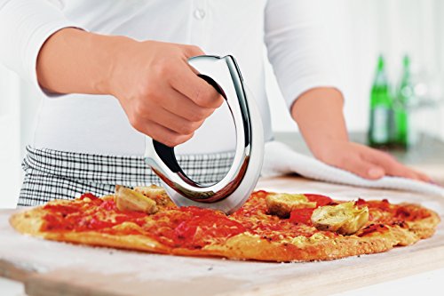 Rösle Stainless Steel Ergonomic Pizza Wheel