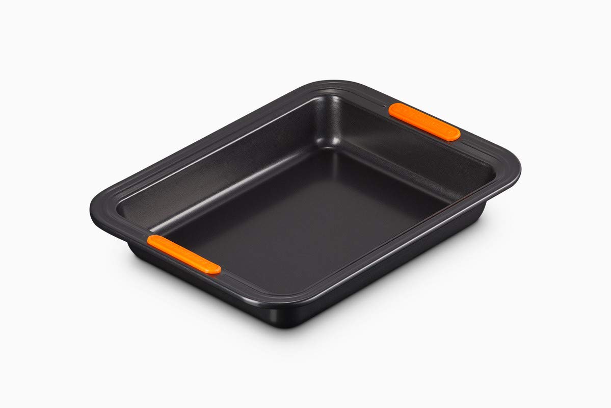 Le Creuset Non-Stick Carbon Steel Bakeware Rectangular Cake Tin, 28 cm, Black, 46079280010000 โ image 1