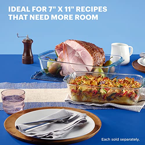 Pyrex Deep Glass Baking Dish with Plastic Lid, Deep Casserole Dish, Glass Food Container, Oven, Freezer and Microwave Safe, Clear Container, 7x11