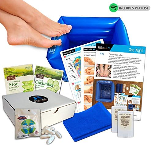 Date Night Box- Our Spa Night is specially designed for 2 people, and will have you relaxing and pampering together. This is a Creative Date Night for Couples and is Ready to Open and Enjoy.
