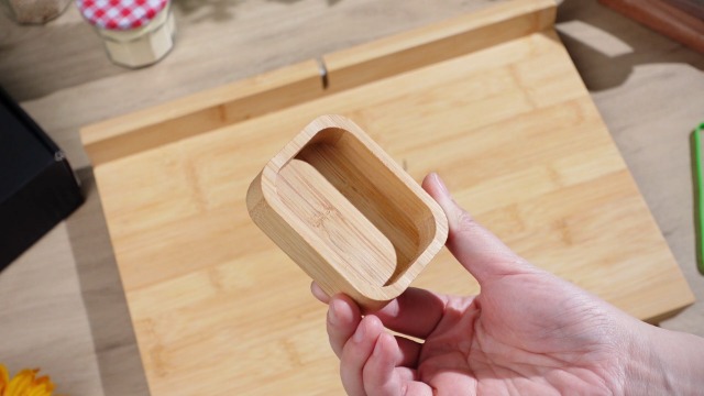 Ziliny Adaptive One-handed Cutting Board Set Review: Spec-Based Insights for Invacare one-handed cutting board review for elderly 12 Thumbnail 12