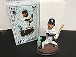 Derek Jeter New York Yankees STATUE of LIBERTY LEGENDS of NEW YORK Limited Edition Bobblehead ONLY 214 PRODUCED