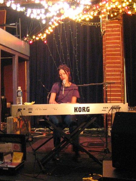 Lisa Germano bei Amazon Music