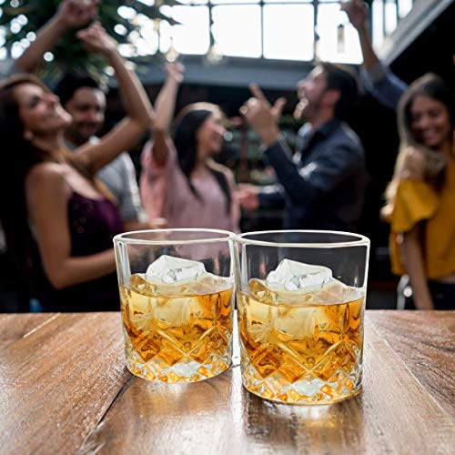 Whiskey Glasses, Scotch Bourbon Drinking Cups, Old Fashioned Crystal Clear Gift Set of 4 - Thumbnail 2