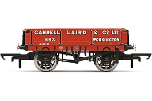 Hornby 3 Plank Wagon, PO - Era 3. Wagons & Wagon Packs.,Red