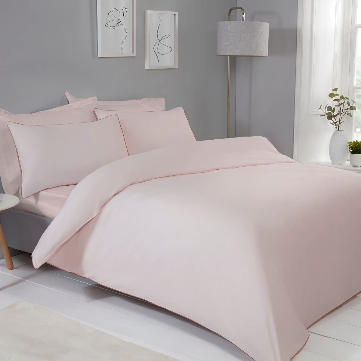 Sleepdown Contrast Piped Edge Blush Pink Plain Reversible Soft Easy Care Duvet Cover Quilt Bedding Set with Pillowcases - King (220cm x 230cm), Double, 5056242799948