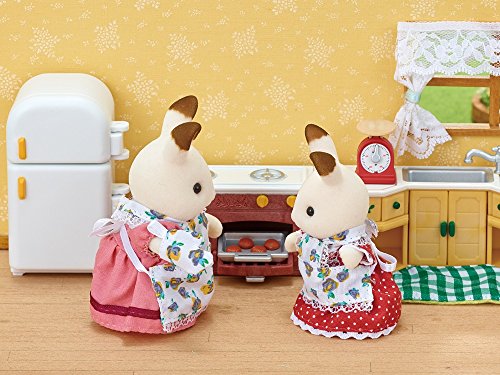 3 Calico+Critters+Deluxe+Kozy+Kitchen