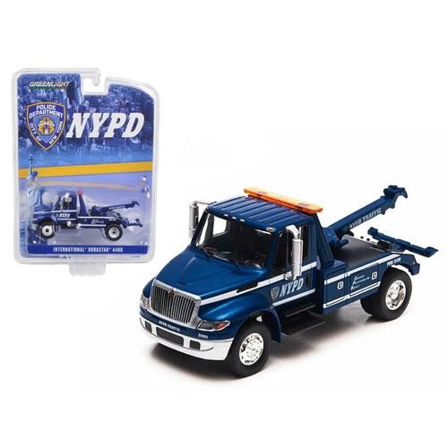 1/64 2013 International Durastar 4400 NYPD Tow Trk