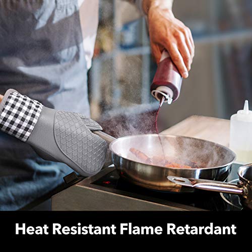 PHOEBE Oven Mitts, Silicone Heat Resistant Oven Gloves with Internal Protective Cotton Layer,Non-Slip Insulated, Flexible, Soft Oven Mitt for Cooking,BBQ, Grilling, Baking