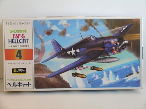 Fujimi "Grumman F6F-5 Hellcat" Plastic Model Kit