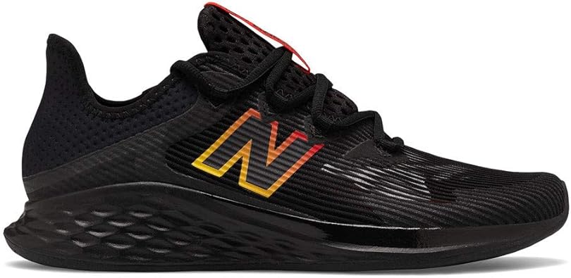 new balance running roav haze trainers in black