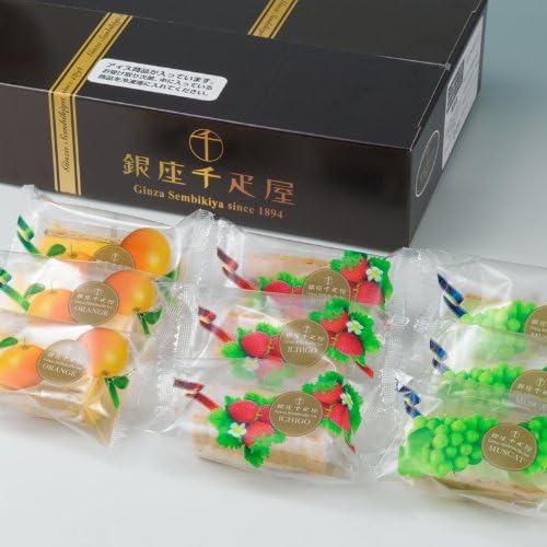 箱から出された個包装のお菓子